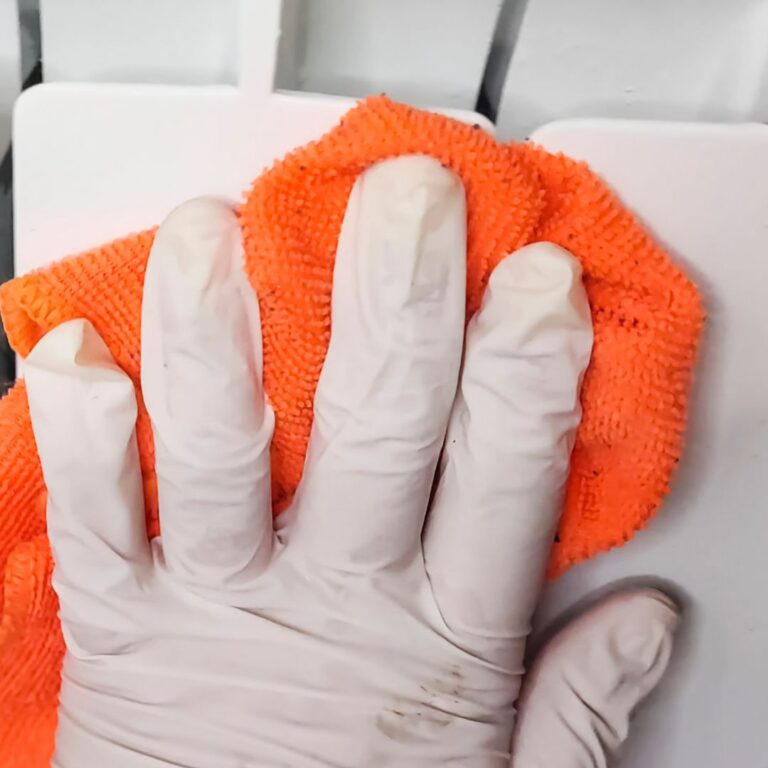 Cleaning radiator